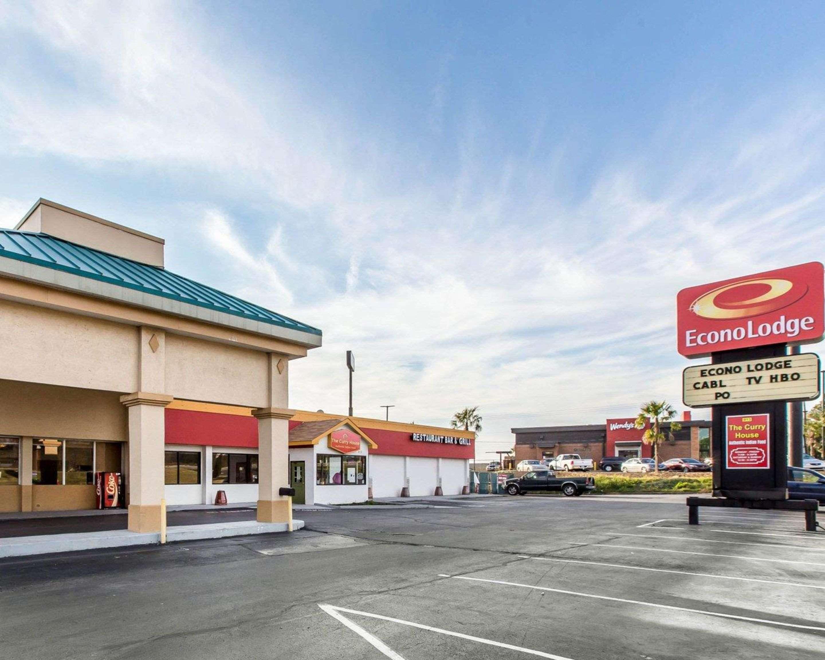 Econo Lodge Calhoun Luaran gambar